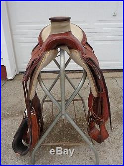 15.5 DALE FREDRICKS Wade Tree Ranch Roping / Working Horse Saddle