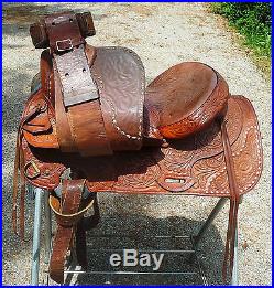 15.5 Seat Hereford Tex Tan Equitation Saddle Lovely light oil withbuckstitching