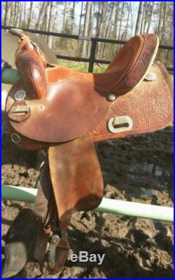 15 Circle Y barrel saddle