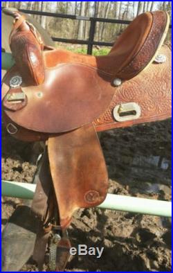 15 Circle Y barrel saddle