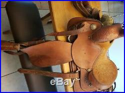 15 inch circle Y western roping saddle