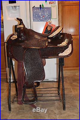 Alamo Special Western Show Saddle 16 inches