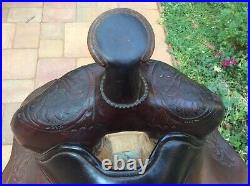 Beautiful Circle Y Park & Trail Saddle. Quality crafted. 15.5 comfortable seat