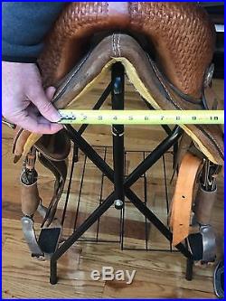 Bob Marshall Treeless Sport saddle by Circle Y