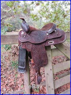 CIRCLE Y SHOW OR WESTERN PLEASURE 15 1/2 Seat Saddle with Silver TrimVery Nice