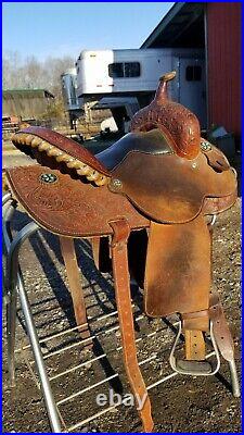 Cactus Barrel Saddle