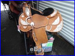 Circle Y 16 western show saddle Equitation