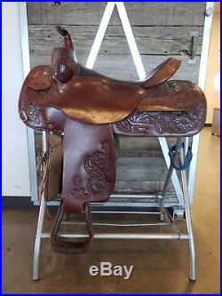 Circle Y Western Saddle 16, Dark Oil, Well Loved, Great Condition