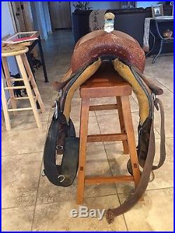 Circle Y flex tree barrel saddle