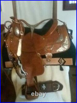 Circle Y western show saddle package. 16 inch with all carrying bags