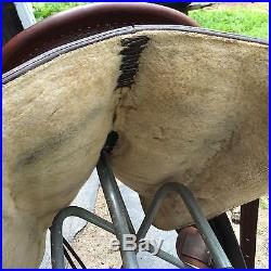 Circle y roping saddle 17 Inch