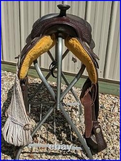 GORGEOUS 16 Billy Cook Reining saddle with cinch