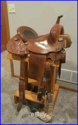 Gorgeous 15 Forever Young (Kay Young) Masters barrel saddle EUC
