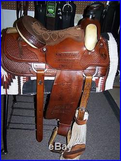 Hereford Tex Tan Western Roping Saddle 15 In. Used