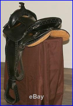 Imus 4-Beat Western Trail Saddle Amish Made 16 Black Leather with Standard Tree