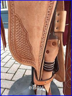 (In Stock) 16 Wade Roping / Ranch / Trail / Roper Saddle Roughout/Half Breed