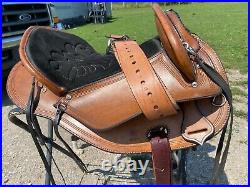 Lightly used 15 brown leather hornless gaited trail / endurance saddle