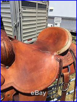 McCall Pendleton western saddle 15.5