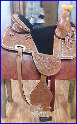 New Saddle All Size Leather Horse Treeless Western Trail Barrel Racing