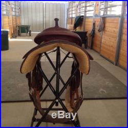 Roo Hide Western Horse Saddle. Cowhorse, Reining, Cutting, Trail, Penning. 15.5
