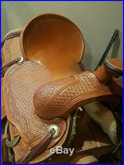$$ SALE $$ ORIGINAL 15 1/2 in Circle Y Saddle Hand Tooled Sample. 1 of a kind