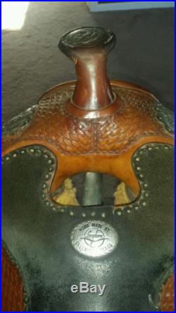 Used 15.5 inch Billy Cook Longhorn Western show saddle