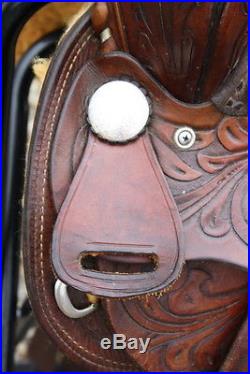 Used 15 Vintage Circle Y Western Round Skirt Saddle. Horse Tack