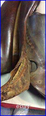 VINTAGE CROSBY Made In England 16 HORSE SADDLE #4brown Leather. 32