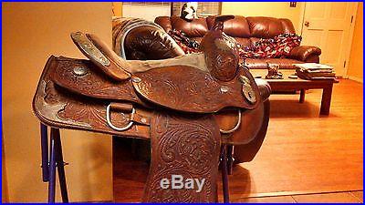 Western show saddle. Buffalo saddlery 15 Lots of silver, good condition
